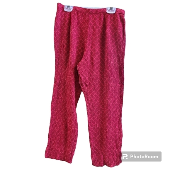 Red Small Blouse / Medium Pants Petite Pantsuit - Picture 4 of 5